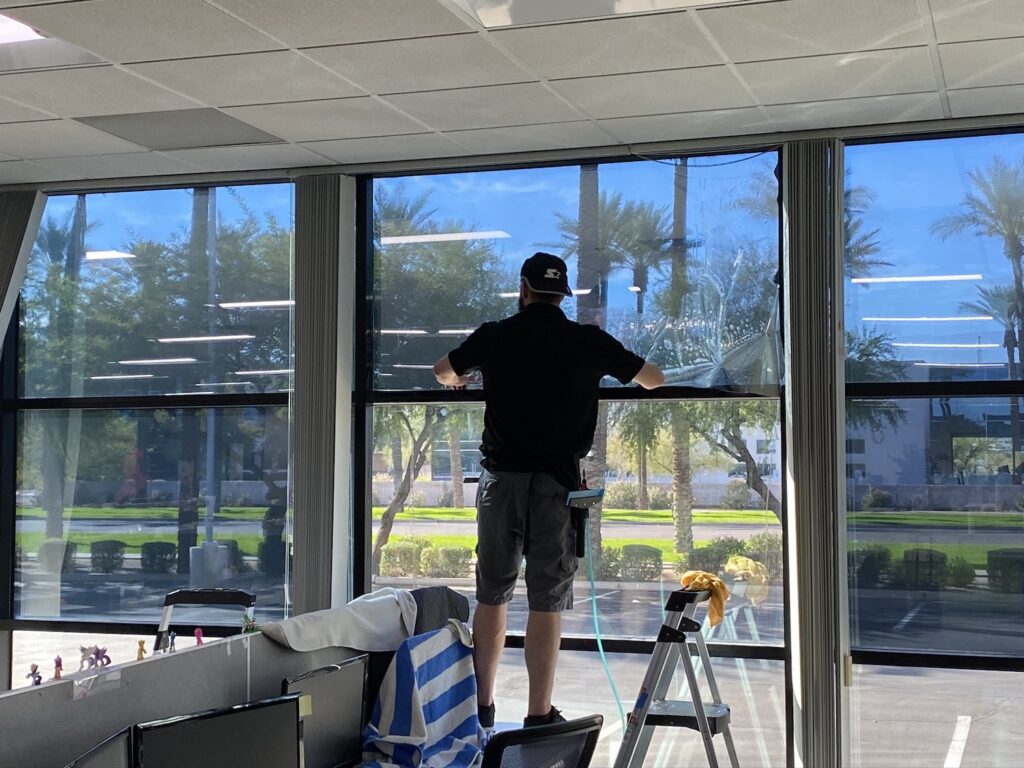 https://www.proshieldwindowtinting.com/commercial-window-tinting/